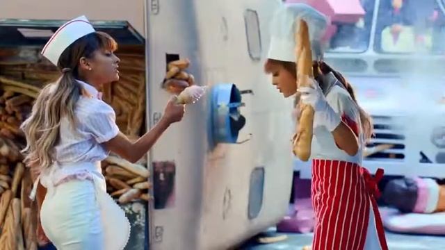 Ariana Grande "Sweet Like Candy" (Commercial) смотреть онлайн