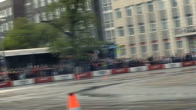 Дрифт в центре города! - Иркутск, DRIFT-CRAFT 2016 смотреть онлайн