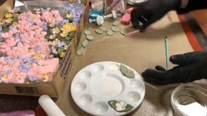 ??ЦВЕТЫ ИЗ МАСТИКИ. МК  ДЛЯ НАЧИНАЮЩИХ  ДЕЛАТЬ СЛАДКИЕ УКРАШЕНИЯ ДЛЯ ДЕСЕРТОВ??