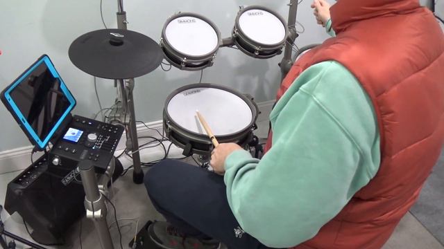 Simmons DA2100 Series Drum Amplifiers - Good Speakers for Electronic Drums смотреть онлайн