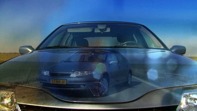Renault Laguna Dynamic 1.8 смотреть онлайн
