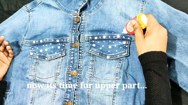 DIY denim jacket transformation idea with pearl. || CUSTOM A DENIM JACKET! смотреть онлайн