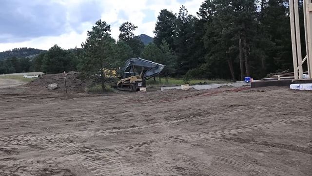 HOMESTEAD Build Update #2 - One Month Of Construction, Framing, Insulation, Radiant Heat, etc. смотреть онлайн