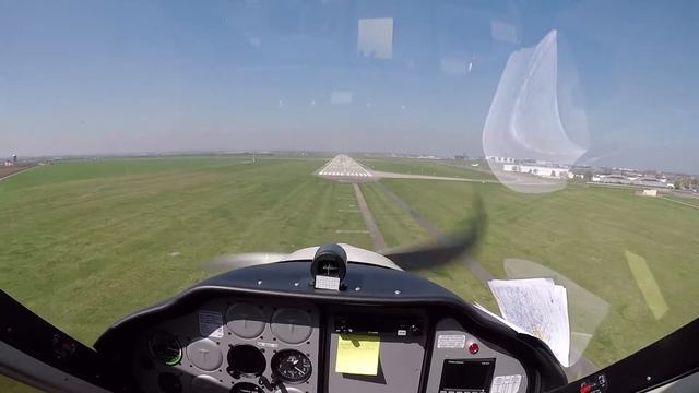 Prague Vaclav Havel Airport RWY30 Landing