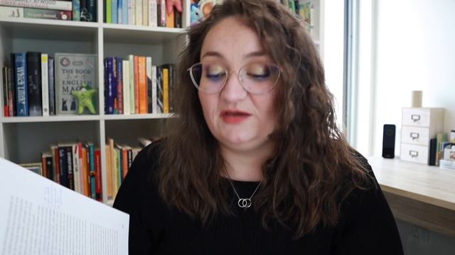 BOOK REVIEW: Queering the Tarot by Cassandra Snow смотреть онлайн