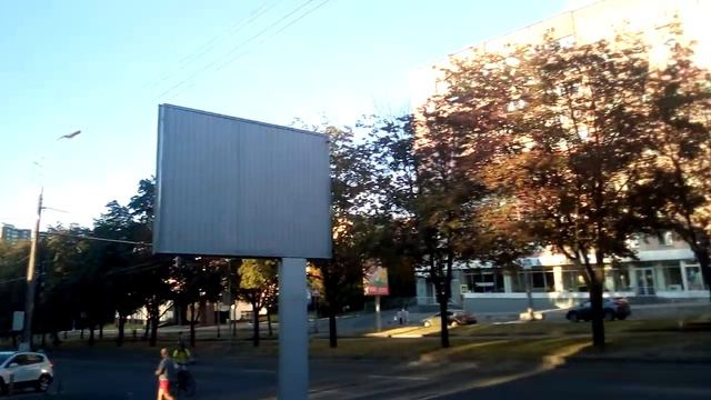 Вот так люди вечером выходит продаж цветов,а Днепр на бывшиого Кирова смотреть онлайн