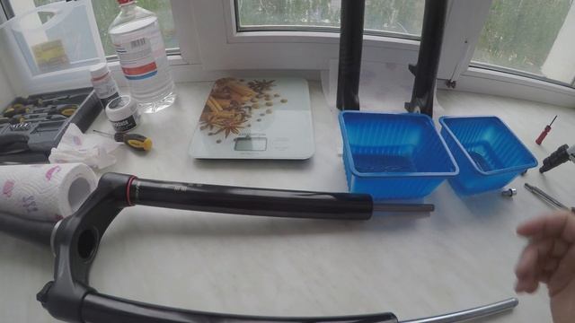 Нулевое ТО вилки RockShox Sektor 2019