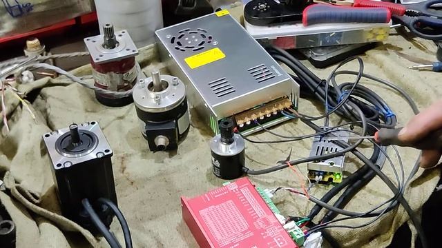 Энкодер шаговый двигатель и драйвер,что это??? смотреть онлайн