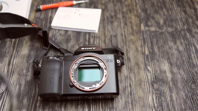 Меняю кольцо байонета у SONY A7 с родного пластмассового на металлическое смотреть онлайн