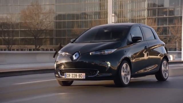 Parodie Renault ZOE - Expérience olfactive #LPET смотреть онлайн