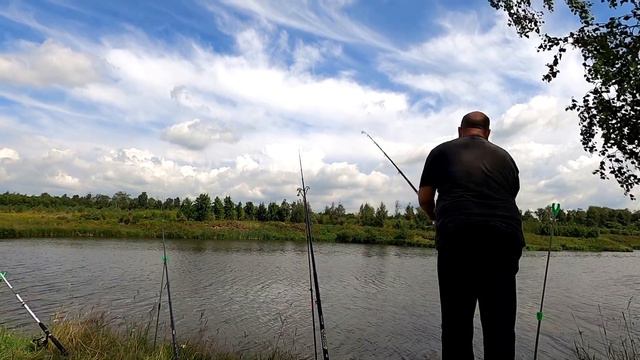 За карасём на местный пруд смотреть онлайн