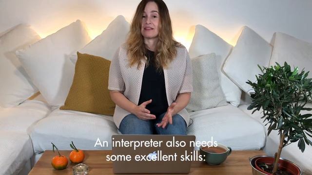 SKILLS & QUALIFICATIONS FOR TRANSLATORS VS INTERPRETERS | SIGNEWORDS смотреть онлайн