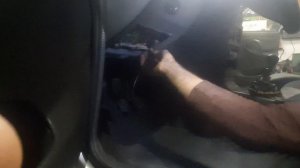 как правильно установить крышку блока предохранителей на нексию