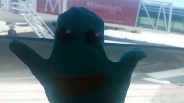 Что делать, когда у вас долгая пересадка в аэропорту? смотреть онлайн