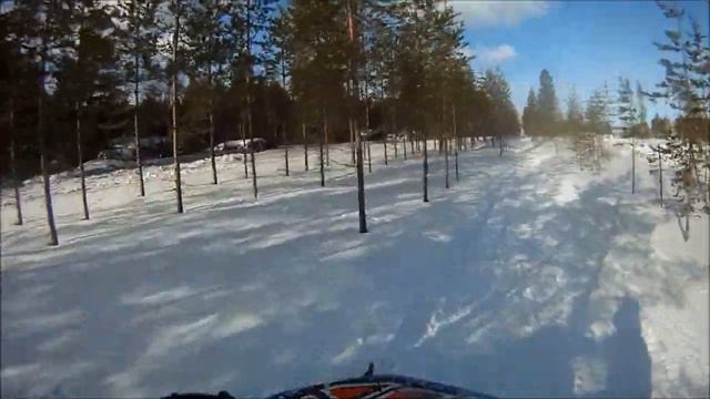 Wrecking a 2012 Arctic cat m800 funny! смотреть онлайн