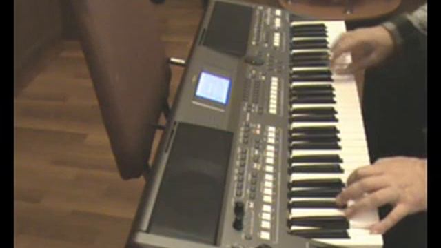 YAMAHA PSR S670 Isn't she lovely смотреть онлайн