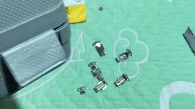 Защелки, замки для ремонта замков на ящиках для инструментов из Китая. Наглядное применение в деле. смотреть онлайн