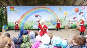 Танцевальный ансамбль Выше гор (Поселок Развилка Праздник День защиты детей)
