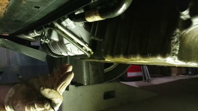 2005 thru 2011 Volvo s40 Air Conditioning Compressor & Receiver Dryer Replacement $save$ part 2 смотреть онлайн