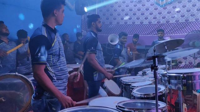 Lagave Jo Tu Lipistik|London Thumkda|Vajle ki Bara|Banjo Cover By Jogeshwari Beats| Kadak Mash-up смотреть онлайн