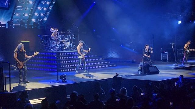 Scorpions - No One Like You - Oakland (Oracle) Arena - Oakland, CA смотреть онлайн