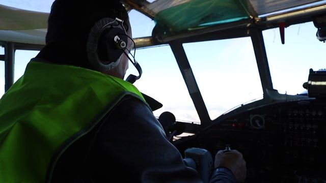 АЭРОСЕРВИС КЫРА смотреть онлайн