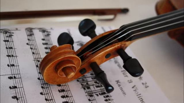 Легкая мелодия для струнно-смычковых инструментов.String section melody. смотреть онлайн
