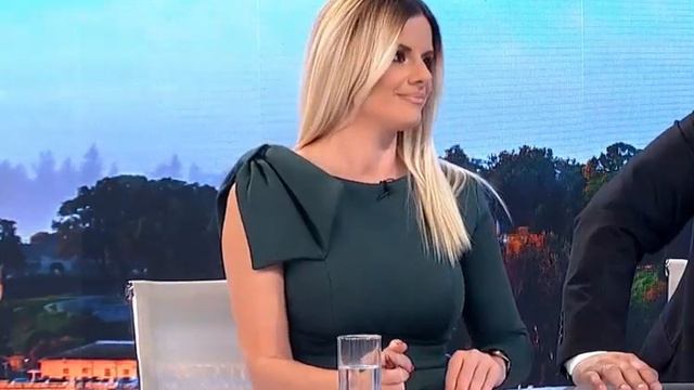 Svetlana Ceca Grubor 🍰😊🔥💥 смотреть онлайн