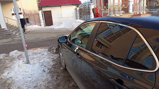 Негодяи на местах инвалидов. ( директор 4 школы ) смотреть онлайн