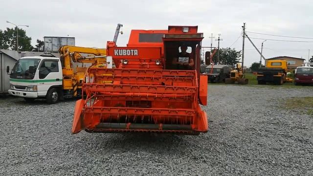 Японский зерновой комбайн Kubota AX60. Аукционный лист смотреть онлайн