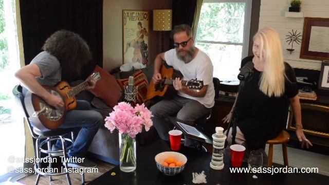 Episode 10 - Sassified Sessions: Too Much Alcohol (Sass Jordan) смотреть онлайн