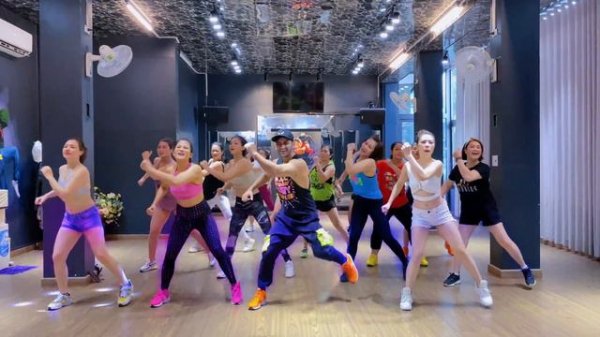 La Punta Zumba _ Aisack _ Dance Fitness _ Dance Workout _ Merengue Music 2021 _ Easy