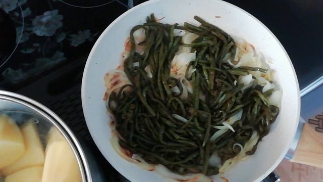 Приготовим ПАПОРОТНИК ОРЛЯК с пюре на обед 🍲 смотреть онлайн
