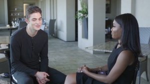 Хиро Файнс-Тиффин:"МОЯ ЛЮБИМАЯ СЦЕНА-НА ОЗЕРЕ"