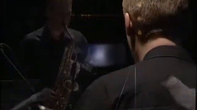 Au Coeur du Monde - La Traversée de Paris (Part II) смотреть онлайн