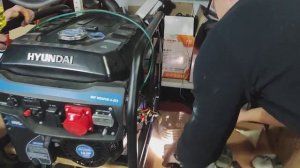 Как работает датчик уровня масла в генераторе?  How does the oil level sensor work in a generator?