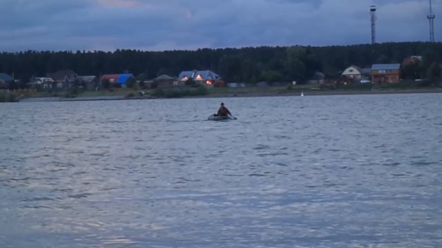 Вечерняя рыбалка на перетягу. Два заплыва на жарёху. смотреть онлайн