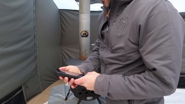 How much fuel does a wood burning stove use on a cold day? смотреть онлайн