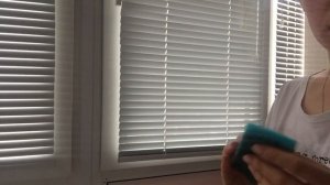 КАК ПОМЫТЬ ГОРИЗОНТАЛЬНЫЕ ЖАЛЮЗИ