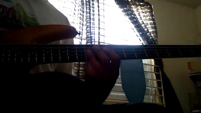 Practicando Con mi Bajo Ibanez Sr. 405 смотреть онлайн