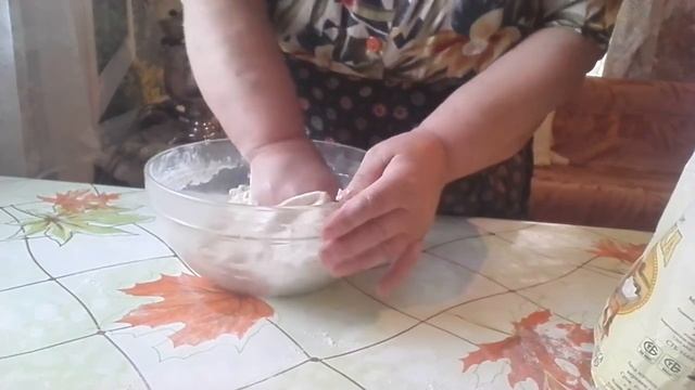 Тесто на молдавские пирожки. смотреть онлайн