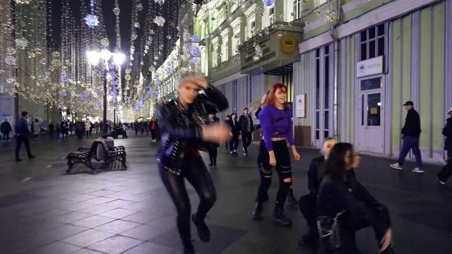 [K-POP IN PUBLIC | ONE TAKE] STRAY KIDS 스트레이 키즈 - MANIAC | DANCE COVER by SPICE смотреть онлайн