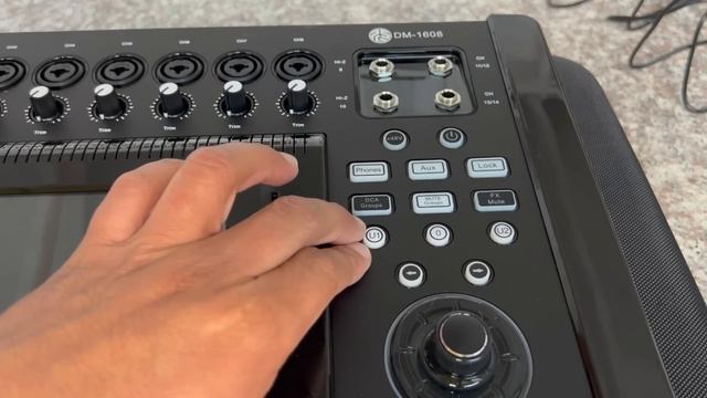 La mixer perfecta para dj. chiquita y digital les enseño detalladamente! смотреть онлайн