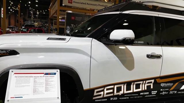 2023 Toyota Sequoia in-Depth Walkaround | Price & Review смотреть онлайн