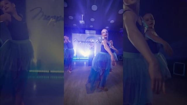 Эстрадно-современные танцы для детей на Территории Танца в Костроме? #dance #kostroma #estrada смотреть онлайн