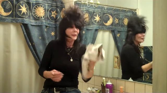 Miss Ruby Tuesday- How To Get 80's Rock Star Hair смотреть онлайн