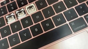 Как снять кнопки на macbook? MacBook 12 Pro air 2016, 2017, 2018, 2019.