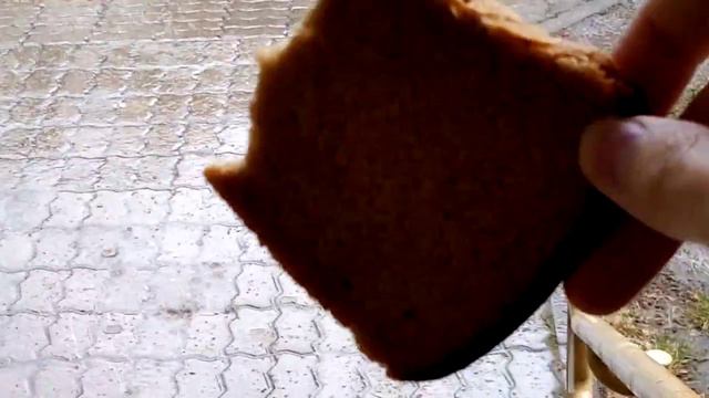 Жру хлеб во время дождя смотреть онлайн