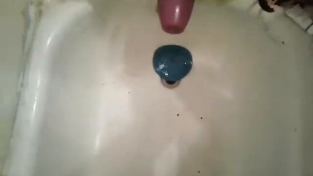 Bathroom Gerber Hinton urinal and project source toilet at old school смотреть онлайн