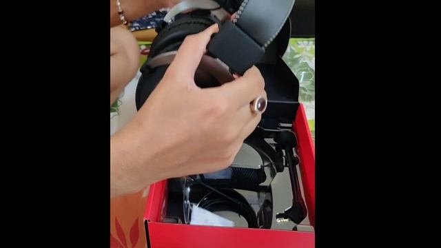 #HeadphoneUnboxing #HyperX #FindMeAtEnd HyperX Cloud 2 Unboxing | Comparison with Sennheiser GSP 30 смотреть онлайн